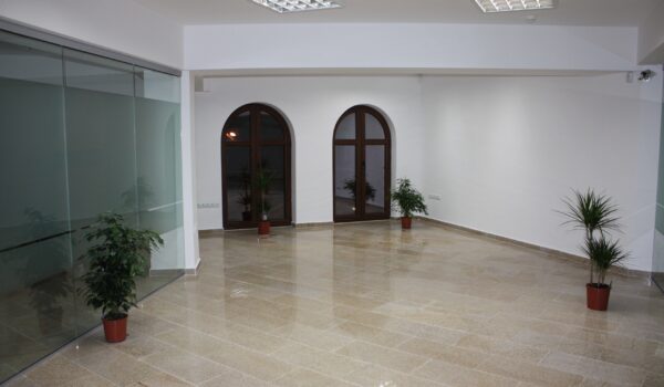 Birouri de închiriat în Centrul de Afaceri Dej, cu finisaje premium și vizibilitate excelentă! VEZI OFERTA!